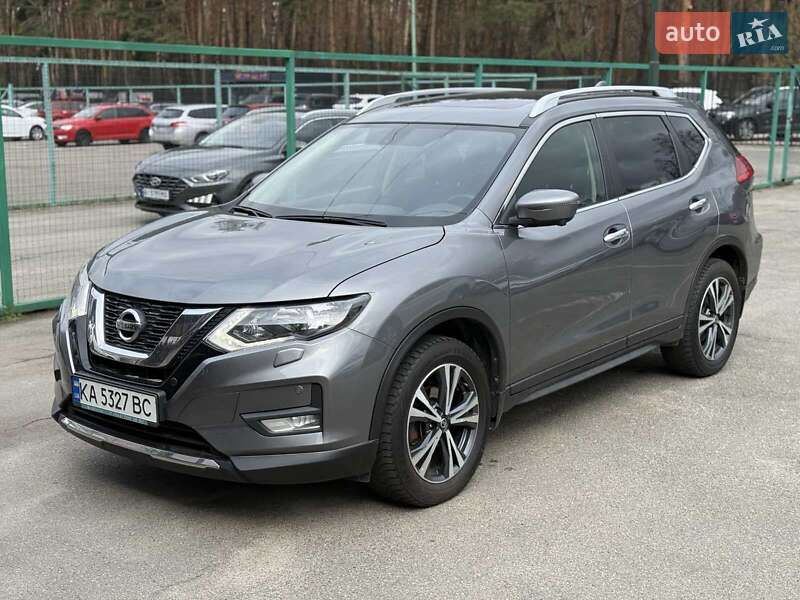 Позашляховик / Кросовер Nissan X-Trail 2020 в 
