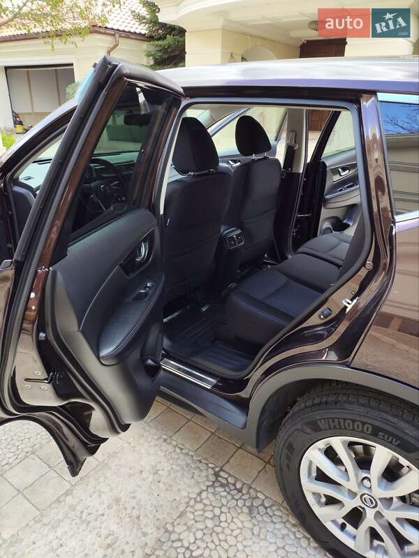 Внедорожник / Кроссовер Nissan X-Trail 2018 в Одессе