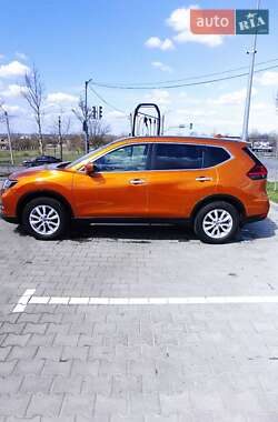Позашляховик / Кросовер Nissan X-Trail 2018 в 
