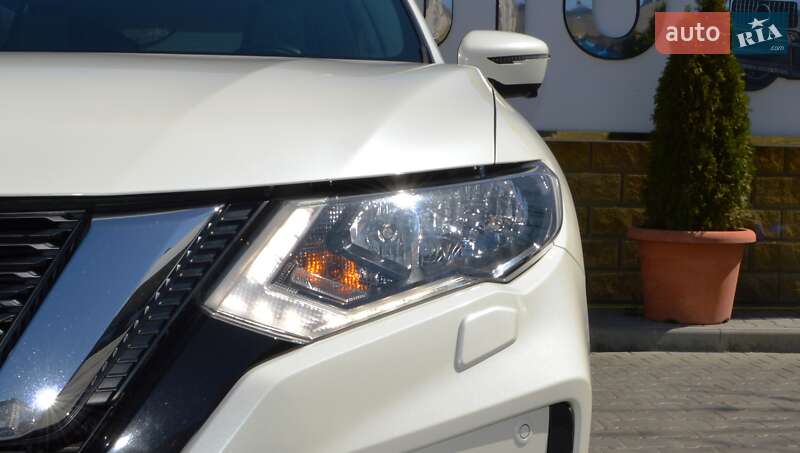 Внедорожник / Кроссовер Nissan X-Trail 2017 в Одессе