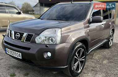 Внедорожник / Кроссовер Nissan X-Trail 2007 в 