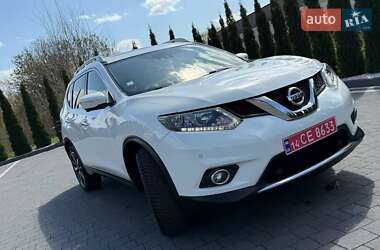 Внедорожник / Кроссовер Nissan X-Trail 2016 в 
