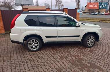 Внедорожник / Кроссовер Nissan X-Trail 2012 в 