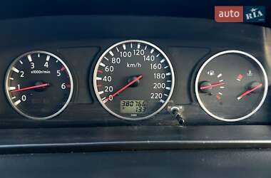 Внедорожник / Кроссовер Nissan X-Trail 2005 в 