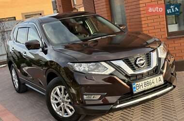 Позашляховик / Кросовер Nissan X-Trail 2018 в 