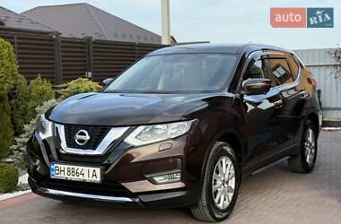 Позашляховик / Кросовер Nissan X-Trail 2018 в 