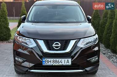 Позашляховик / Кросовер Nissan X-Trail 2018 в 