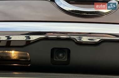 Позашляховик / Кросовер Nissan X-Trail 2018 в 