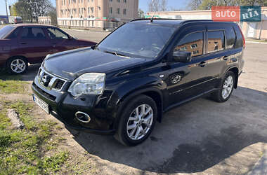 Внедорожник / Кроссовер Nissan X-Trail 2012 в 