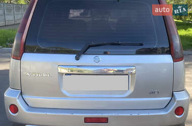 Внедорожник / Кроссовер Nissan X-Trail 2004 в 