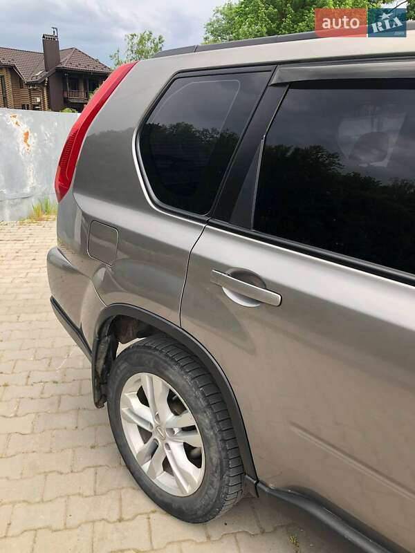 Позашляховик / Кросовер Nissan X-Trail 2012 в Тернополі