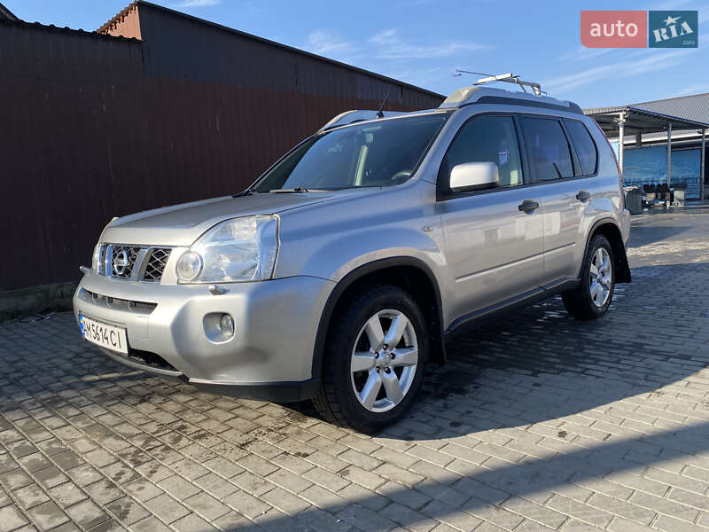 Позашляховик / Кросовер Nissan X-Trail 2008 в Малині