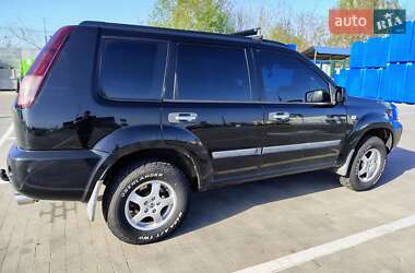 Внедорожник / Кроссовер Nissan X-Trail 2004 в 