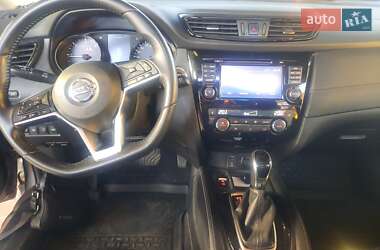 Внедорожник / Кроссовер Nissan X-Trail 2021 в 