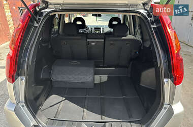 Внедорожник / Кроссовер Nissan X-Trail 2010 в 
