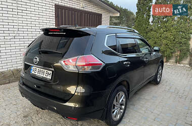 Позашляховик / Кросовер Nissan X-Trail 2017 в 