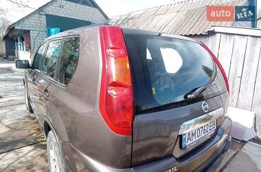 Внедорожник / Кроссовер Nissan X-Trail 2007 в 
