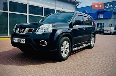 Внедорожник / Кроссовер Nissan X-Trail 2011 в 