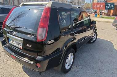 Позашляховик / Кросовер Nissan X-Trail 2005 в 