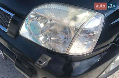 Позашляховик / Кросовер Nissan X-Trail 2005 в 