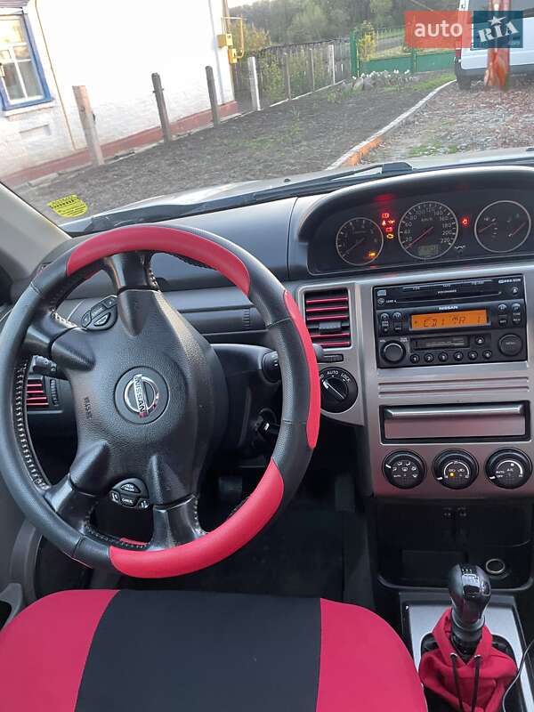 Nissan X-Trail 2005