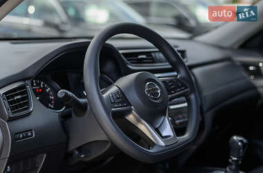 Позашляховик / Кросовер Nissan X-Trail 2021 в 