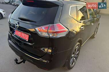 Внедорожник / Кроссовер Nissan X-Trail 2015 в 