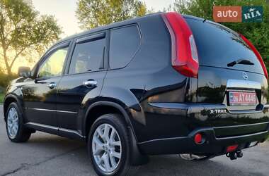 Позашляховик / Кросовер Nissan X-Trail 2012 в 