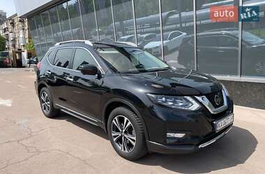 Позашляховик / Кросовер Nissan X-Trail 2021 в 