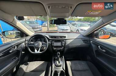 Позашляховик / Кросовер Nissan X-Trail 2019 в 