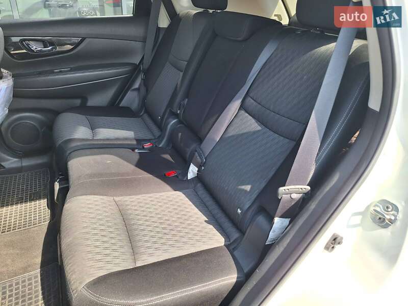 Позашляховик / Кросовер Nissan X-Trail 2018 в Львові