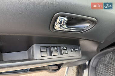 Внедорожник / Кроссовер Nissan X-Trail 2012 в 
