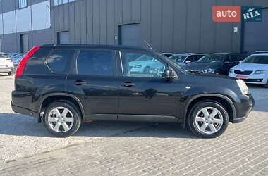 Позашляховик / Кросовер Nissan X-Trail 2007 в 