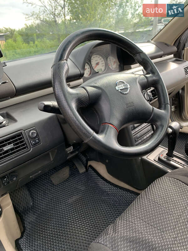 Позашляховик / Кросовер Nissan X-Trail 2002 в Харкові