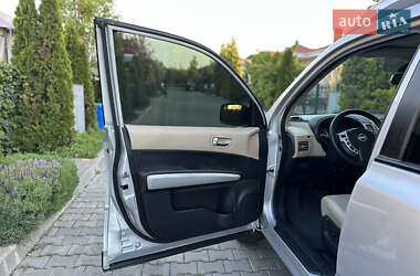 Позашляховик / Кросовер Nissan X-Trail 2011 в 