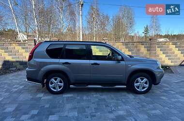 Внедорожник / Кроссовер Nissan X-Trail 2008 в 