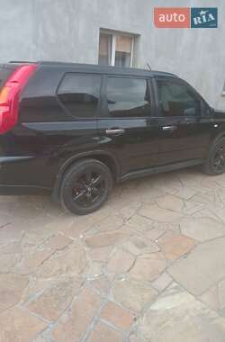 Позашляховик / Кросовер Nissan X-Trail 2008 в 