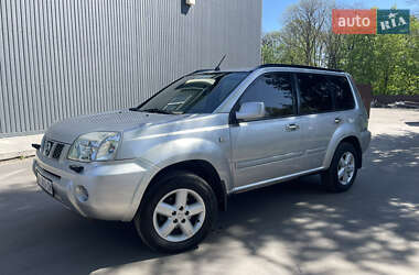 Внедорожник / Кроссовер Nissan X-Trail 2006 в Хмельнике