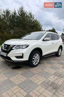 Внедорожник / Кроссовер Nissan X-Trail 2021 в 