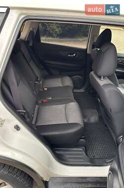 Внедорожник / Кроссовер Nissan X-Trail 2021 в 