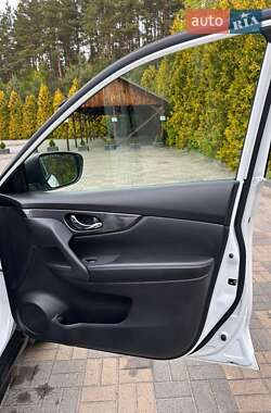 Внедорожник / Кроссовер Nissan X-Trail 2021 в 