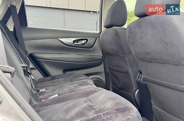 Внедорожник / Кроссовер Nissan X-Trail 2014 в 