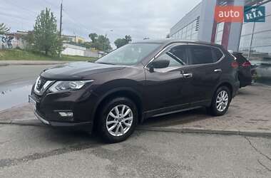 Позашляховик / Кросовер Nissan X-Trail 2020 в 