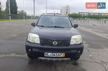 Внедорожник / Кроссовер Nissan X-Trail 2004 в Харькове