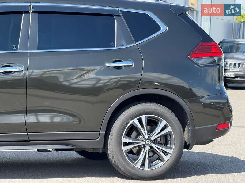 Позашляховик / Кросовер Nissan X-Trail 2019 в Києві