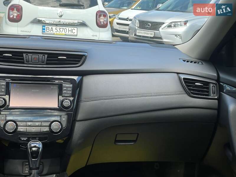 Позашляховик / Кросовер Nissan X-Trail 2019 в Києві