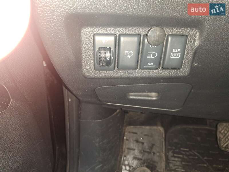 Позашляховик / Кросовер Nissan X-Trail 2010 в Бердичеві