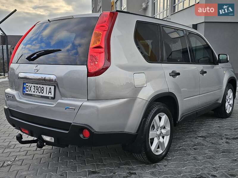 Внедорожник / Кроссовер Nissan X-Trail 2010 в Житомире