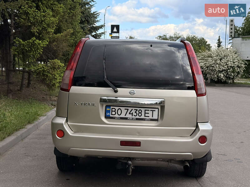 Внедорожник / Кроссовер Nissan X-Trail 2006 в Тернополе