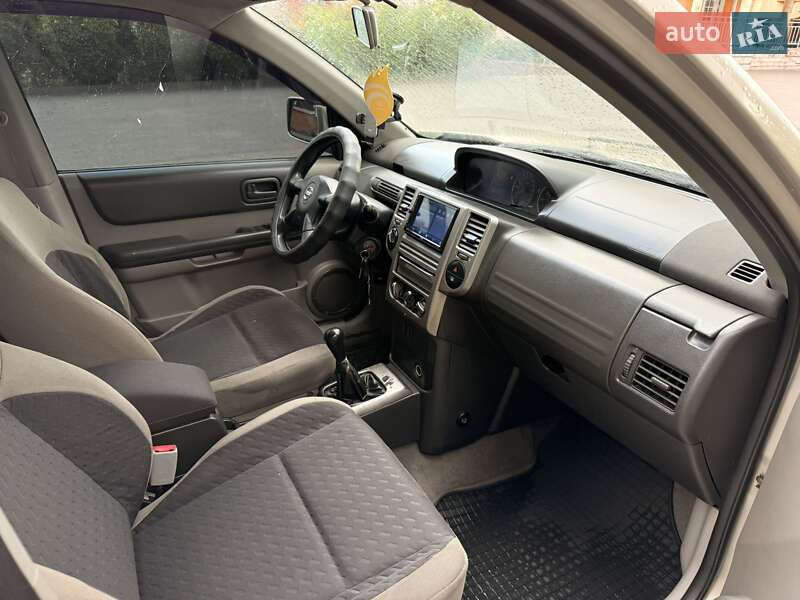 Внедорожник / Кроссовер Nissan X-Trail 2006 в Тернополе